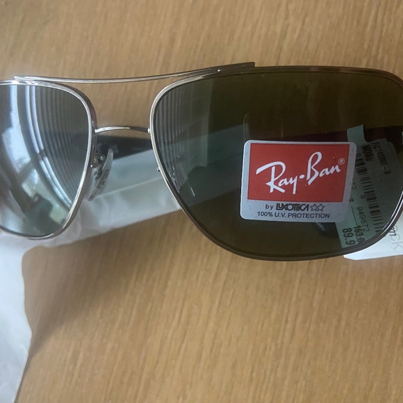 NWT Ray-Ban 60mm Aviator RB3483 Unisex Sunglasses Gunmetal Frame Green L… - Picture 3 of 9